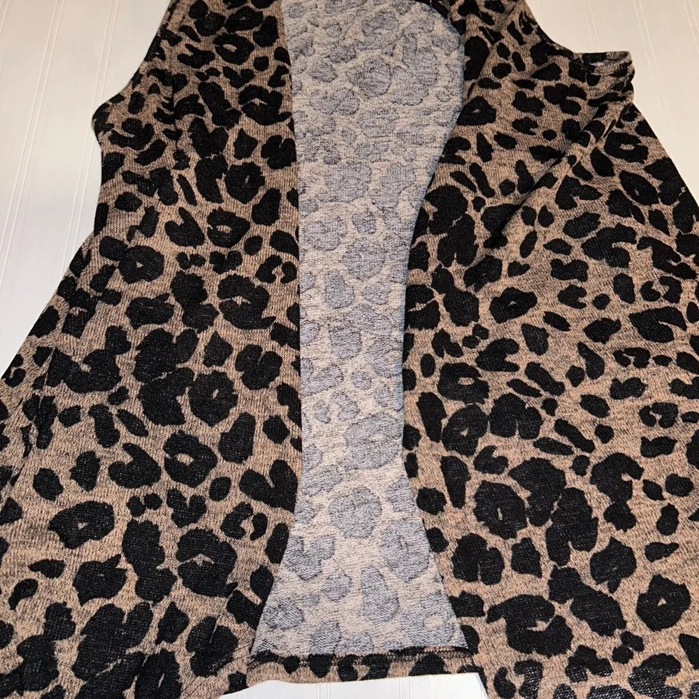 Heimish U.S.A animal print soft spot vest